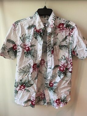 Old Navy | Classic Everyday Tropical Hawaiian Short-sleeve Button-down Shirt